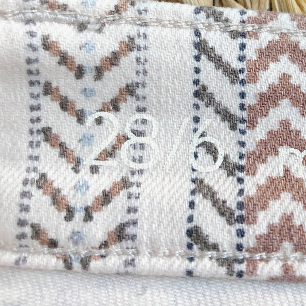 LOFT patterned capri pants - Picture 6 of 7